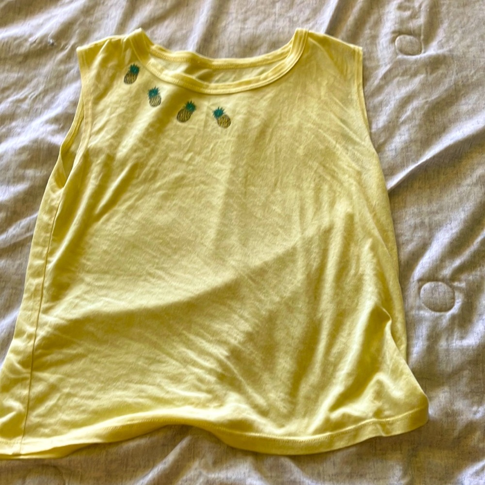 Cute pineapple tank top